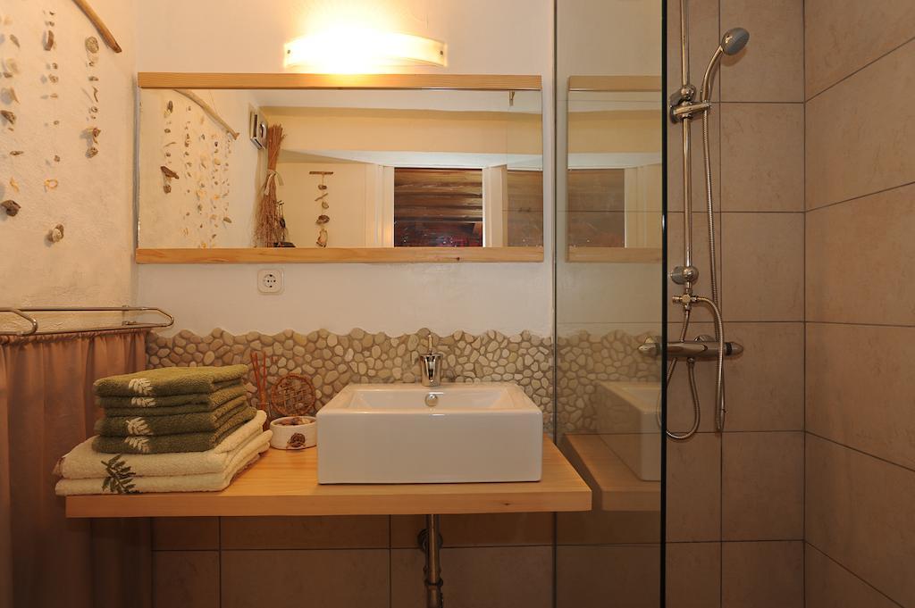Apartments Authentic Baska 2 Habitación foto
